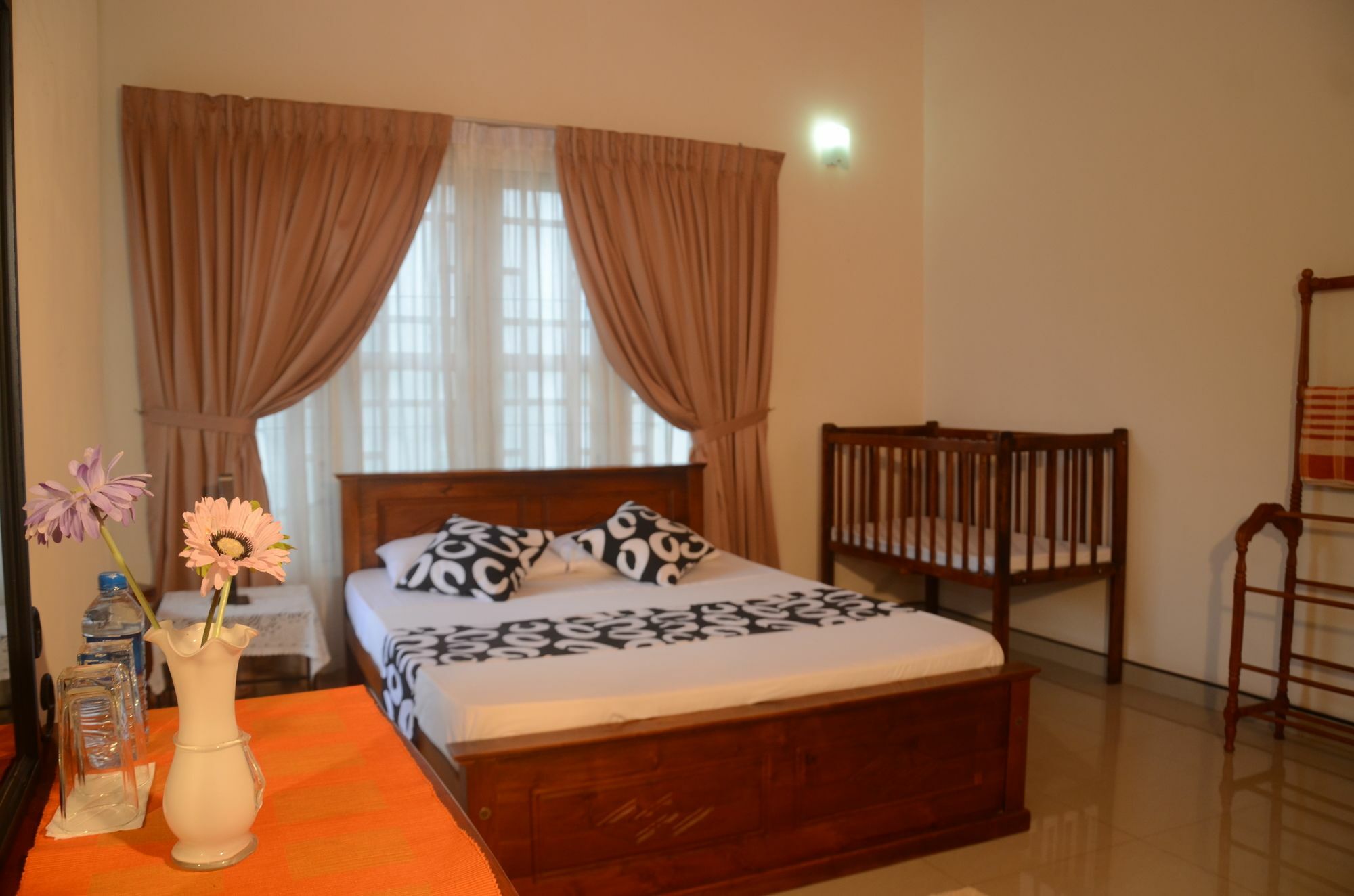 Hanthana Holiday Rooms Канди Экстерьер фото