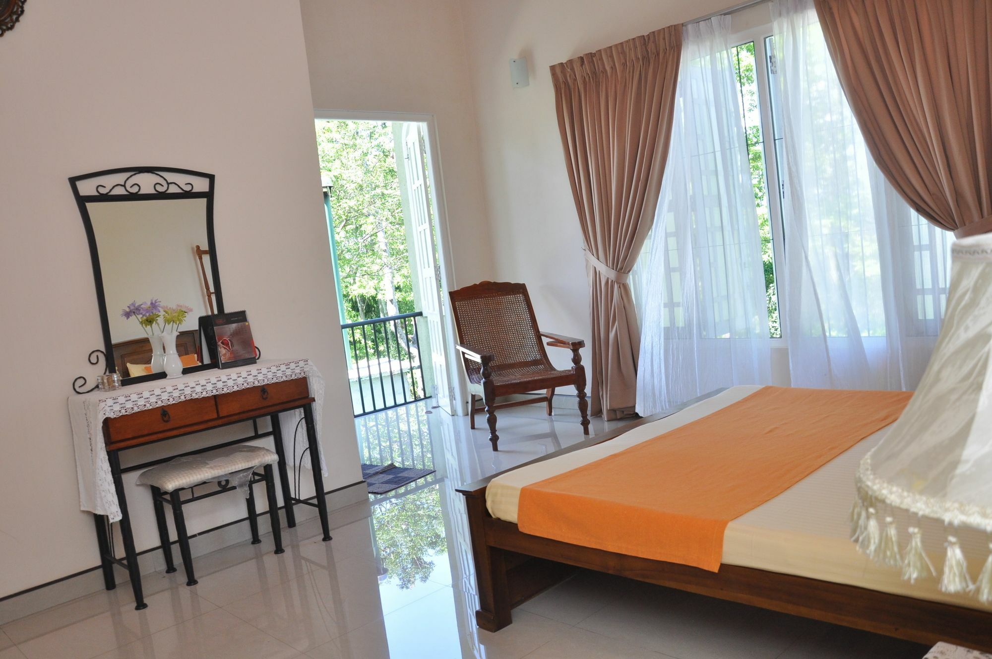 Hanthana Holiday Rooms Канди Экстерьер фото
